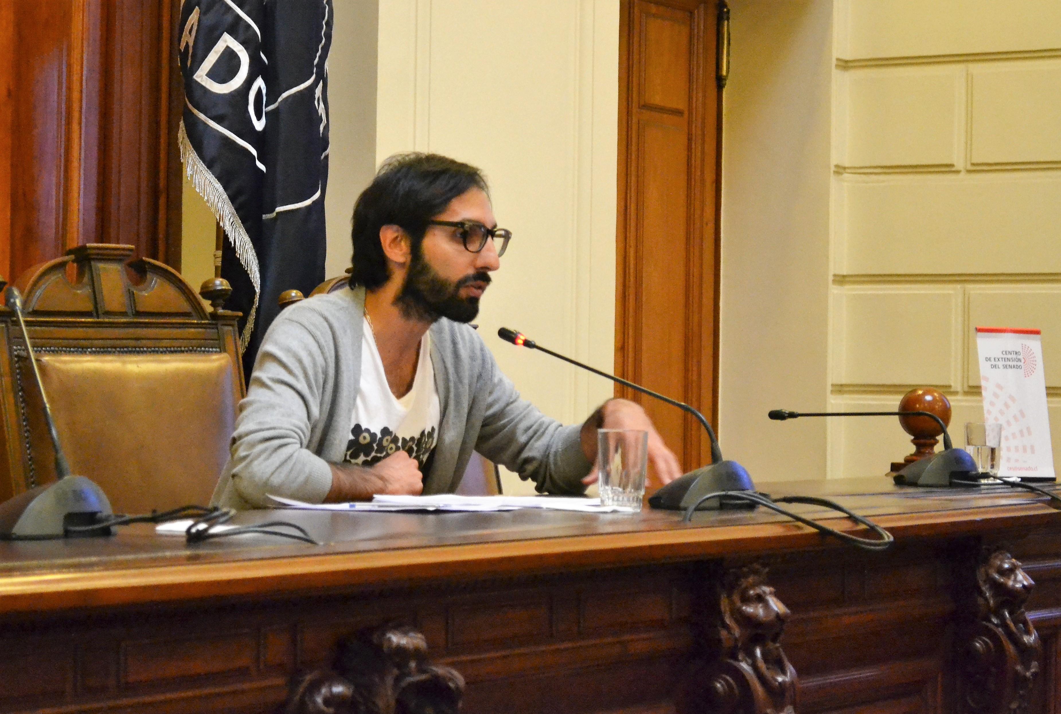 Emiliano Litardo, activista de Abosex, se refirió a la experiencia argentina en materia de diversidad sexual.