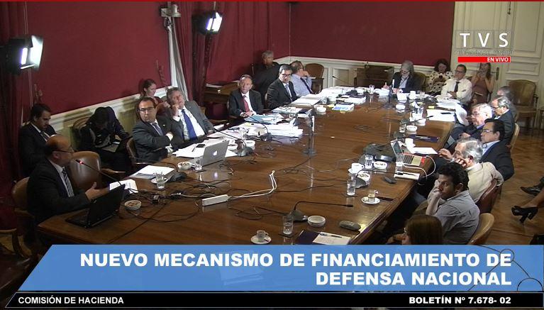 Subdirector INAP expuso ante Comisión de Hacienda del Senado sobre financiamiento de la defensa nacional